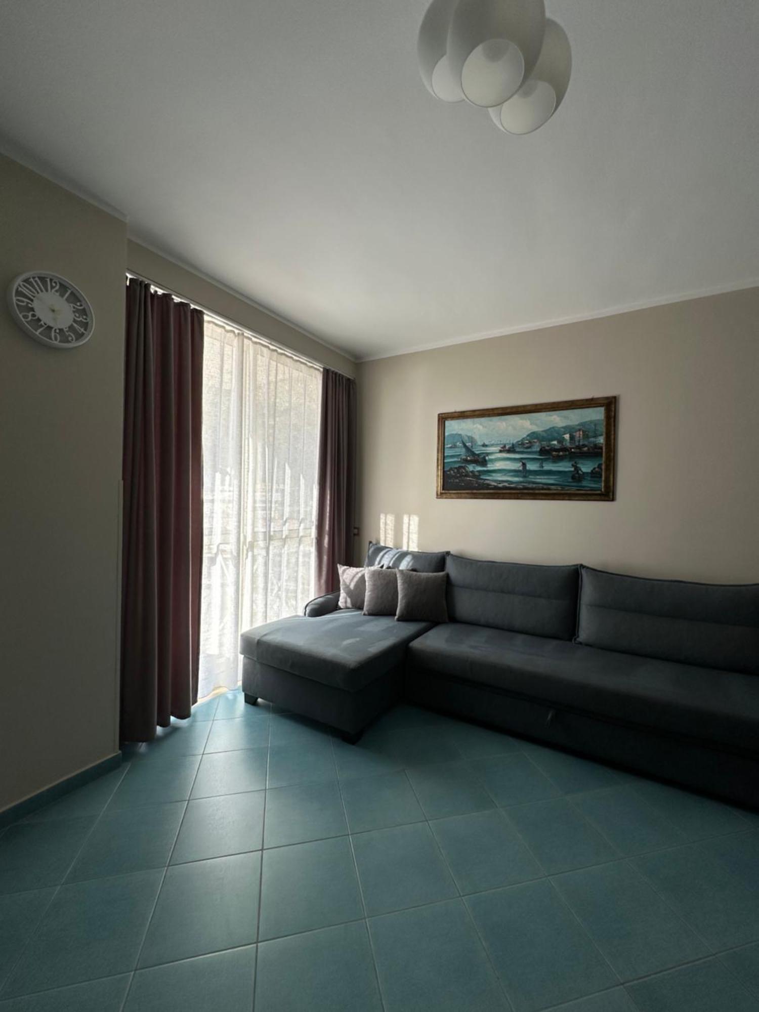 Eri Apartments 4 Shengjin Exterior photo